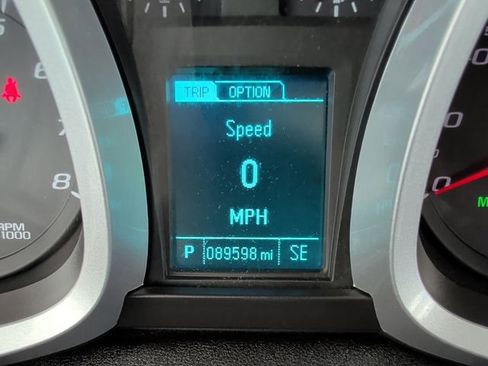Used 2016 Chevrolet Equinox LT AWD/4WD image 23