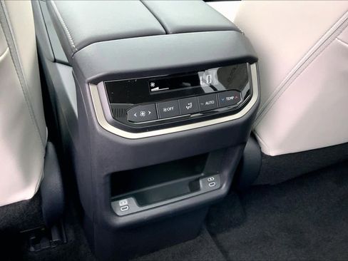 New 2026 Lexus TX 350 AWD image 18