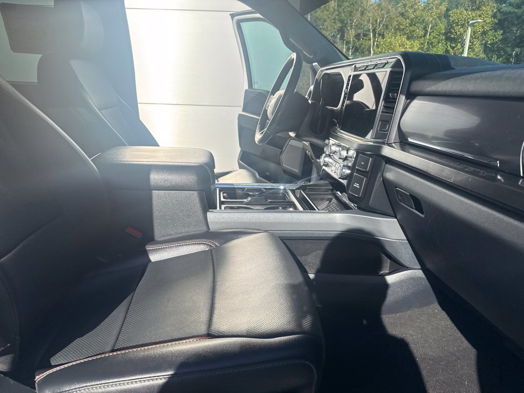 Used 2024 Ford F250 Lariat w/ Sport Appearance Package AWD/4WD image 34