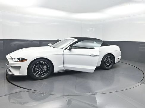 Used 2019 Ford Mustang Premium RWD image 27