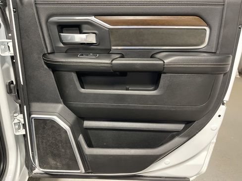 Used 2024 RAM 2500 Laramie image 14