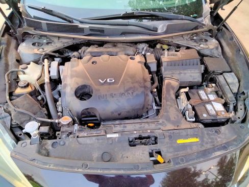 Used 2017 Nissan Maxima Platinum w/ Medallion Package FWD image 27