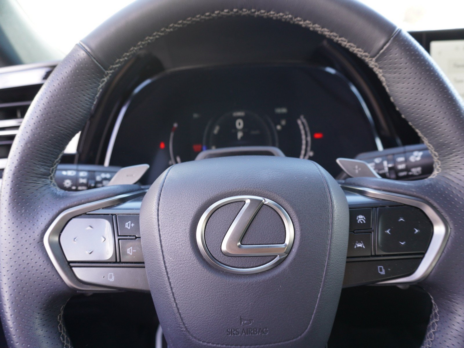 Used 2024 Lexus RX 500h F Sport w/ Convenience Package AWD/4WD image 26