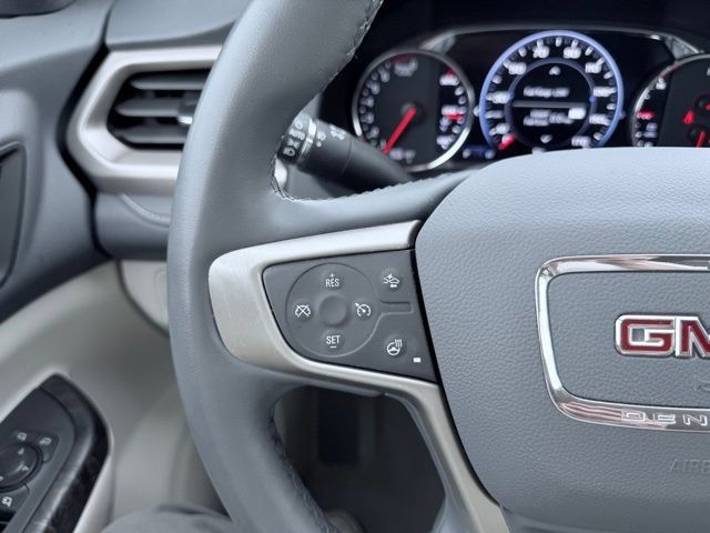 Used 2023 GMC Acadia Denali AWD/4WD image 29