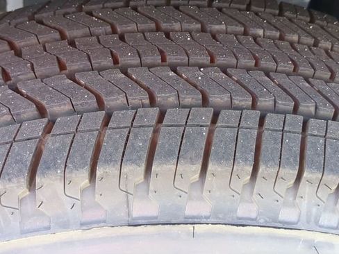 New 2026 GMC Sierra EV Elevation image 17