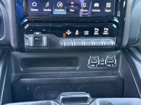 Used 2022 RAM 1500 Limited AWD/4WD image 18