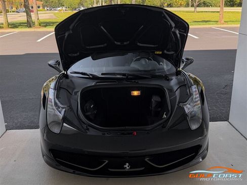 Used 2012 Ferrari 458 Italia Coupe RWD image 39