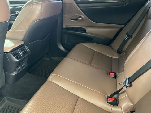 Certified 2025 Lexus ES 350 w/ Accessory Package (Z2) FWD image 15