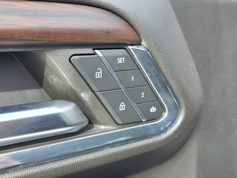 Used 2024 GMC Sierra 1500 SLT w/ SLT Premium Plus Package image 18