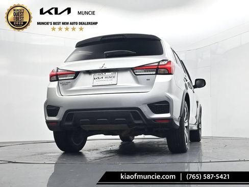 Used 2024 Mitsubishi Outlander Sport SE AWD/4WD image 40