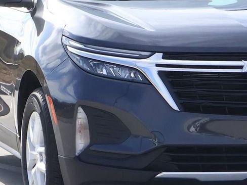 Used 2023 Chevrolet Equinox LT image 7