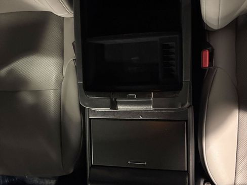 Used 2023 Lexus GX 460 w/ Black Line Special Edition AWD/4WD image 23