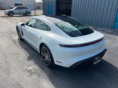 Used 2021 Porsche Taycan 4S image 70
