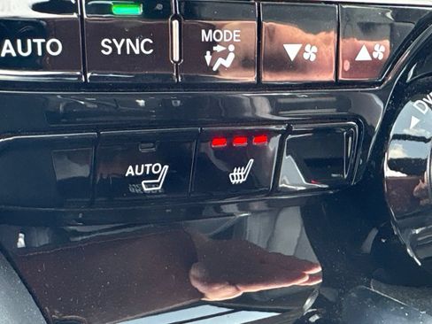Used 2022 Acura MDX SH-AWD w/ Technology Package image 6