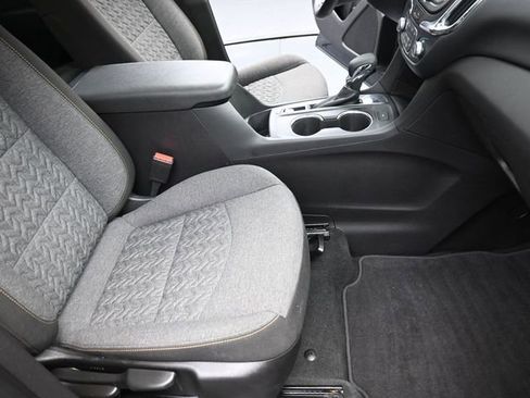 Used 2023 Chevrolet Equinox LT image 26