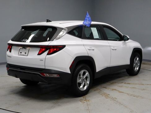 Used 2024 Hyundai Tucson SE AWD/4WD image 11