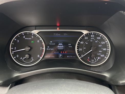 Used 2024 Nissan Sentra SV w/ All-Weather Package FWD image 16