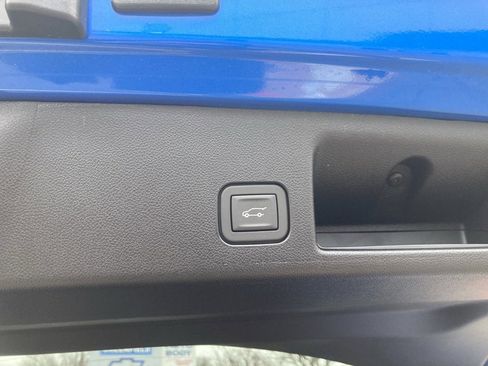 New 2026 Chevrolet Equinox EV LT image 25