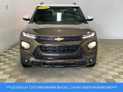 Used 2021 Chevrolet TrailBlazer ACTIV w/ Sun and Liftgate Package AWD/4WD image 2