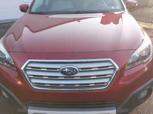 Used 2017 Subaru Outback 2.5i Premium AWD/4WD image 4