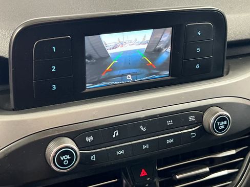 Used 2020 Ford Escape S image 19