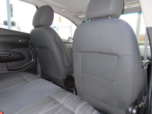 Used 2017 Chevrolet Sonic LT image 38