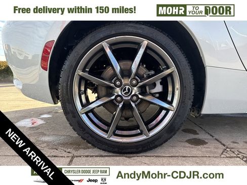 Used 2019 MAZDA MX-5 Miata RF Grand Touring image 30