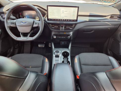 Used 2023 Ford Escape ST-Line w/ Tech Pack #1 AWD/4WD image 10