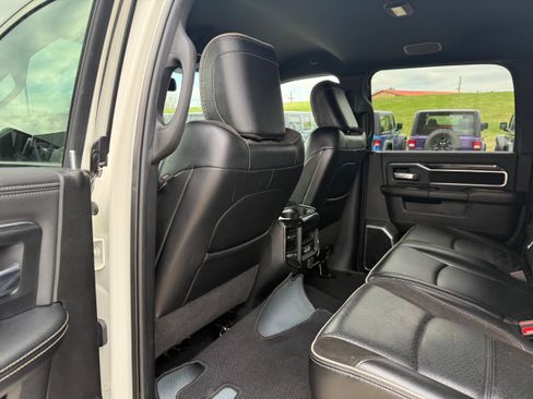 Used 2022 RAM 2500 Laramie w/ Night Edition AWD/4WD image 9