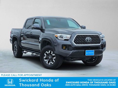 Used 2019 Toyota Tacoma TRD Off-Road w/ Technology Package AWD/4WD image 1