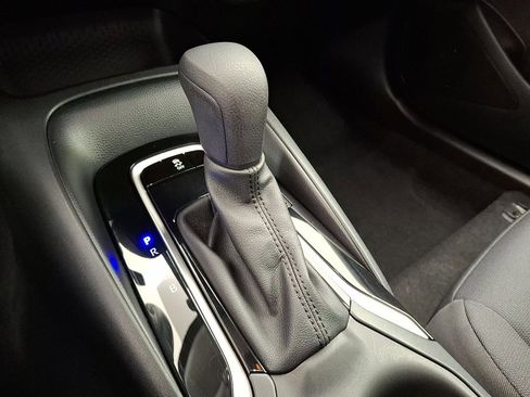 Certified 2023 Toyota Corolla LE image 12