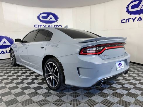 Used 2022 Dodge Charger R/T w/ Plus Group RWD image 5