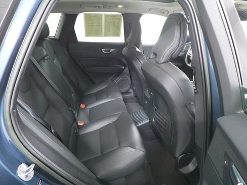 Used 2023 Volvo XC60 T8 Plus AWD/4WD image 29