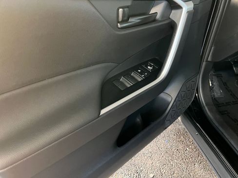 Used 2025 Toyota RAV4 LE image 20