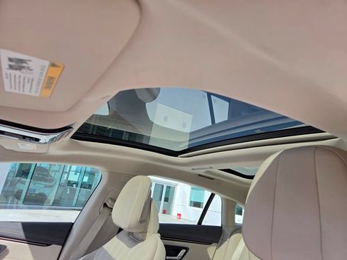 Used 2022 Mercedes-Benz EQS 450+ Sedan image 6