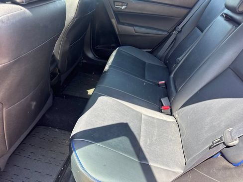 Used 2018 Toyota Corolla XSE FWD image 10