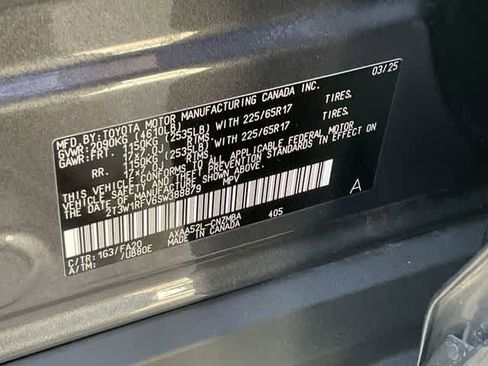 Certified 2025 Toyota RAV4 XLE FWD image 28