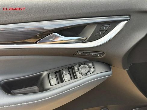 Used 2022 Buick Enclave Premium w/ Surround and Sites Package FWD image 19