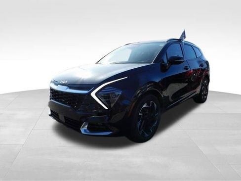 Used 2024 Kia Sportage SX image 3