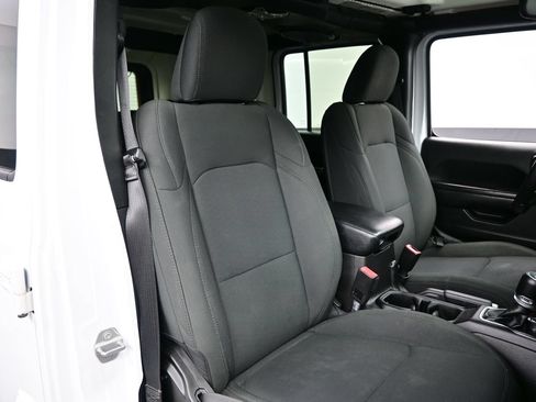 Used 2021 Jeep Wrangler Unlimited Sport AWD/4WD image 12