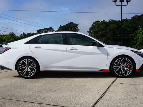 Used 2023 Hyundai Elantra N FWD image 3