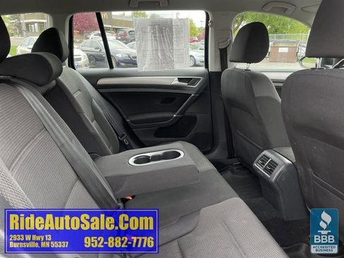 Used 2016 Volkswagen Golf S FWD image 16