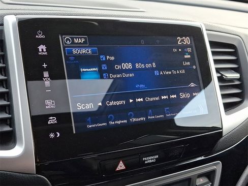 Used 2017 Honda Pilot Touring image 20