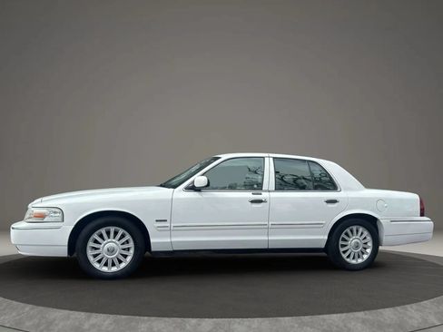 Used 2009 Mercury Grand Marquis LS RWD image 10