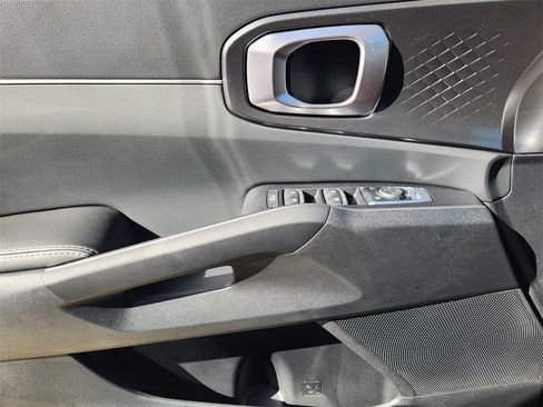New 2026 Kia Sorento S image 16
