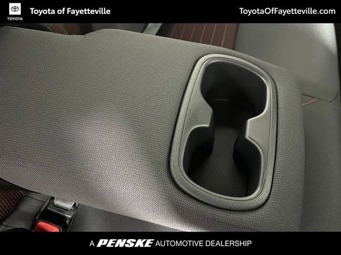 Used 2026 Toyota Corolla SE FWD image 16