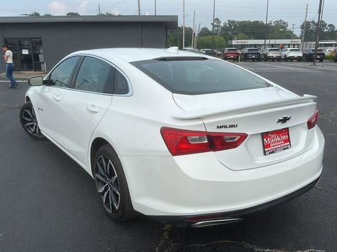 Used 2022 Chevrolet Malibu RS image 7