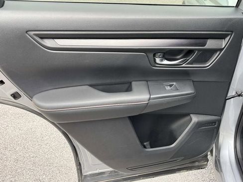 Used 2025 Honda CR-V Sport-L image 17