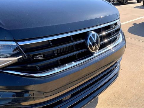 Used 2024 Volkswagen Tiguan SE R-Line w/ MDO Package, Two-Row AWD/4WD image 26