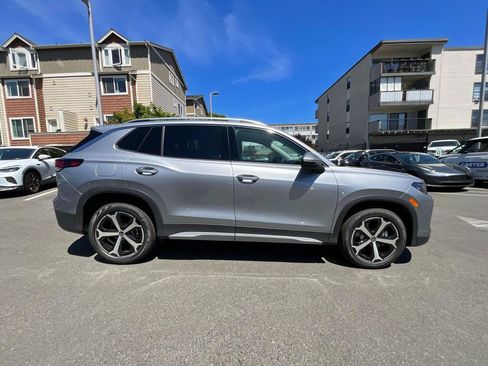 New 2026 Volkswagen Tiguan SE AWD/4WD image 9
